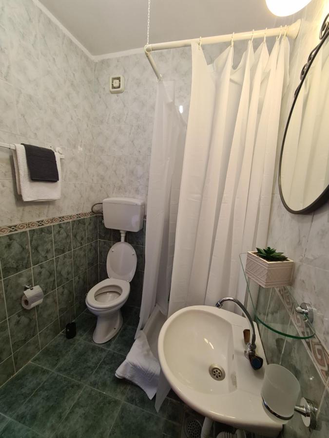 Apartman Rosemary スヴェティ・ステファン エクステリア 写真